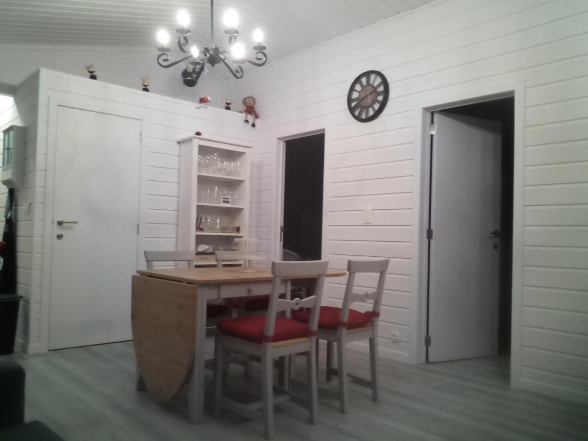 Vila La Coccinelle Tellin Exteriér fotografie